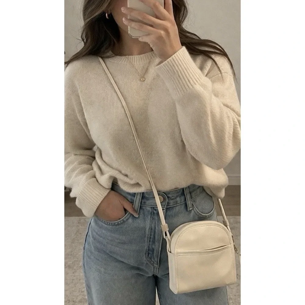 Coach Vintage Shoulder Bag Bone Cream Leather ABBIE ZIP Boho Purse Old Money